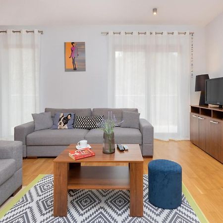 Villa 4 Pory Roku By Noclegi Renters ยาสต์เชอเบีย กูรา ภายนอก รูปภาพ