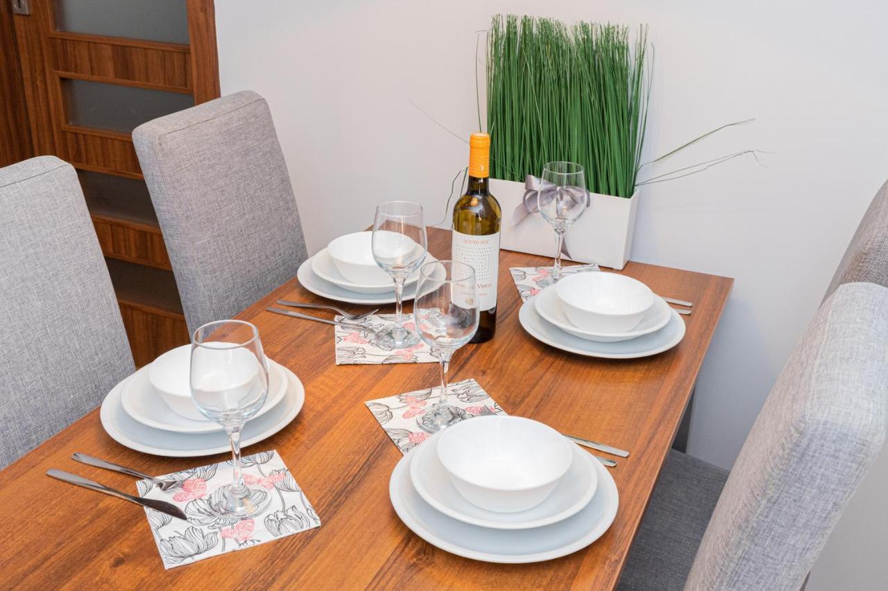 Villa 4 Pory Roku By Noclegi Renters ยาสต์เชอเบีย กูรา ภายนอก รูปภาพ
