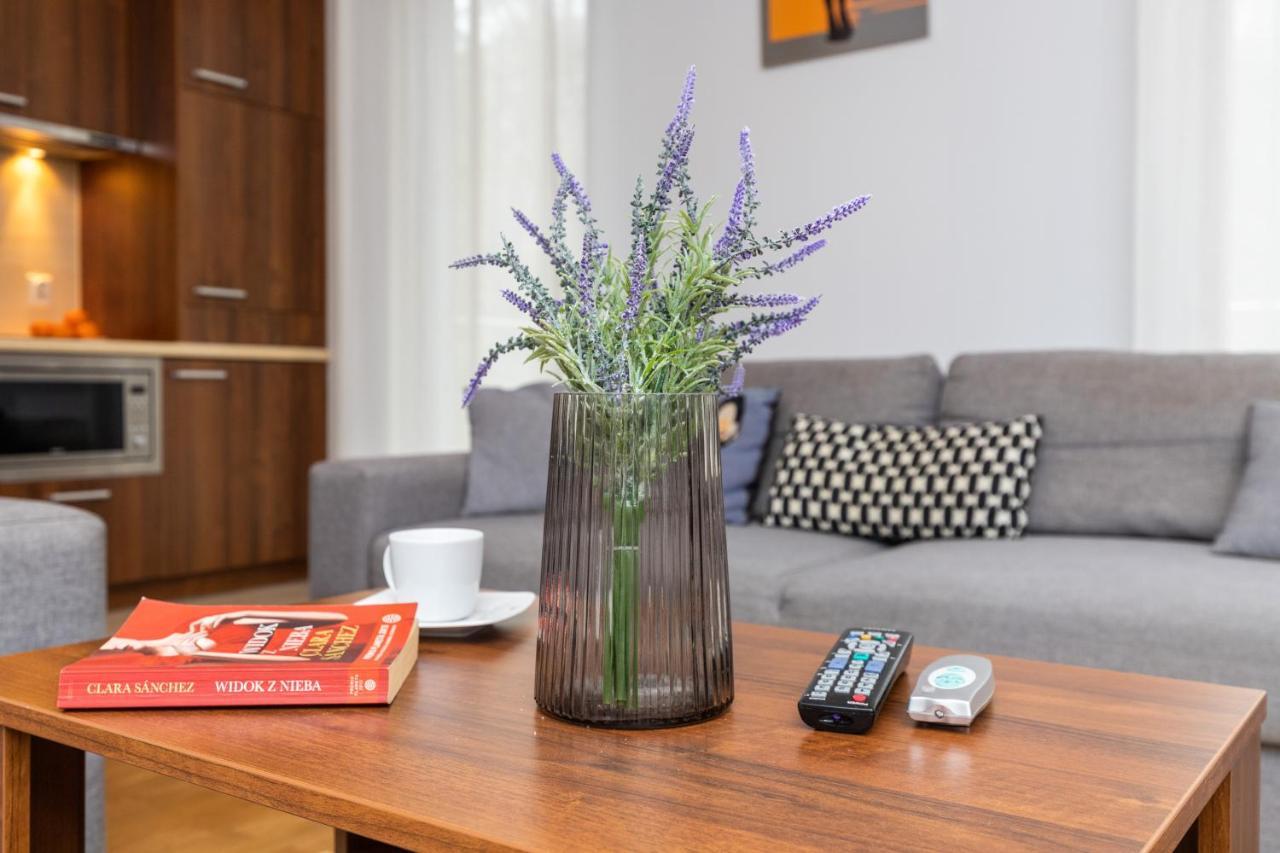 Villa 4 Pory Roku By Noclegi Renters ยาสต์เชอเบีย กูรา ภายนอก รูปภาพ